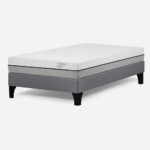Cama Europea Pratta  patas madera 1,5 Plazas