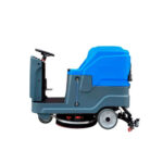 Vacuolavadora Wolf C70S hombre a bordo - Imagen 3