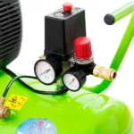 Compresor de Aire Portátil 2 HP 50 Lt Huracan - Imagen 9